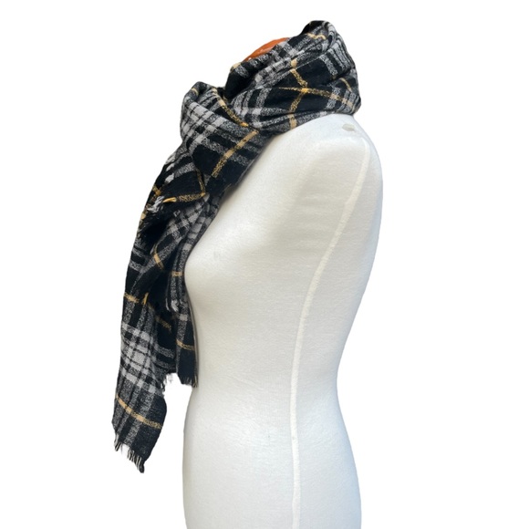 Isabel Marant Suzanne Black/White Checkered Plaid Patterned Scarf Cashmere Wool - Picture 2 of 6